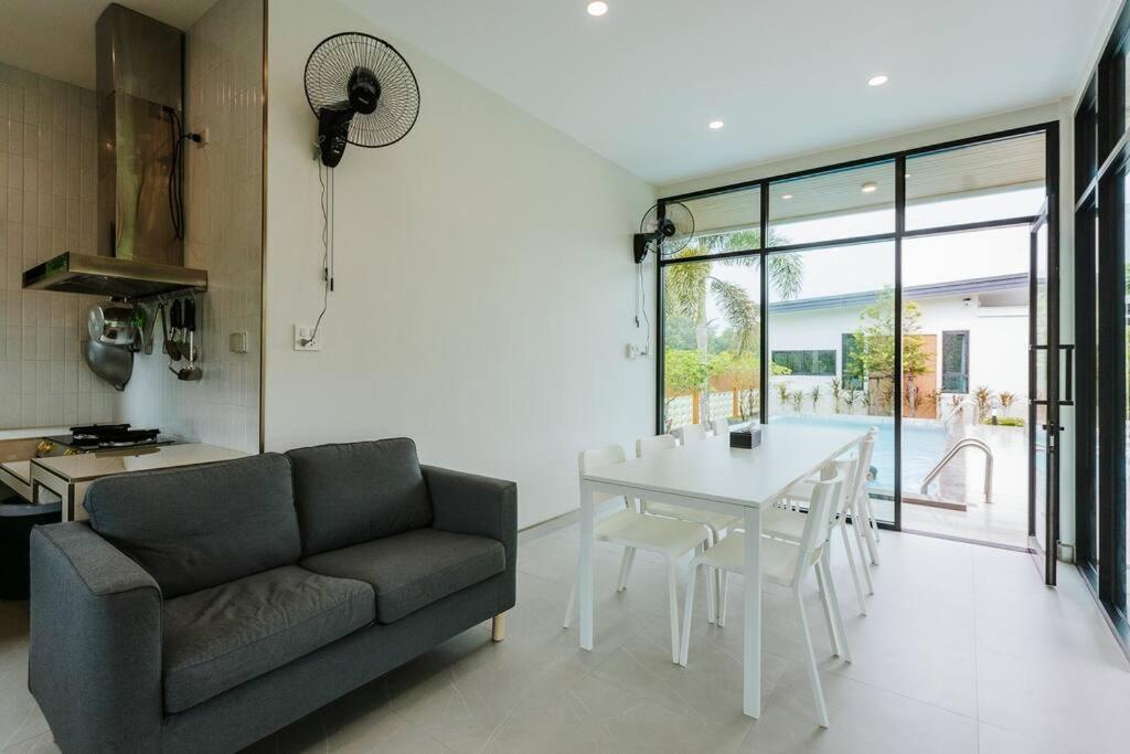 Cheeva Pool Villa Khao Lak Luaran gambar