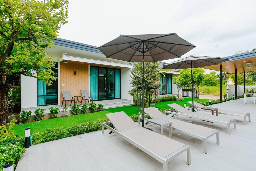 Cheeva Pool Villa Khao Lak Luaran gambar